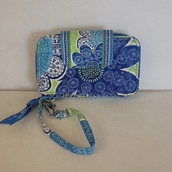 VERA‎ BRADLEY WRISTLET - Picture 1 of 4